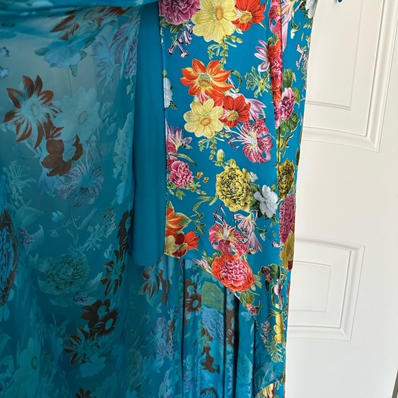 Alice + Olivia Blue Floral High Low Dress - Picture 4 of 8